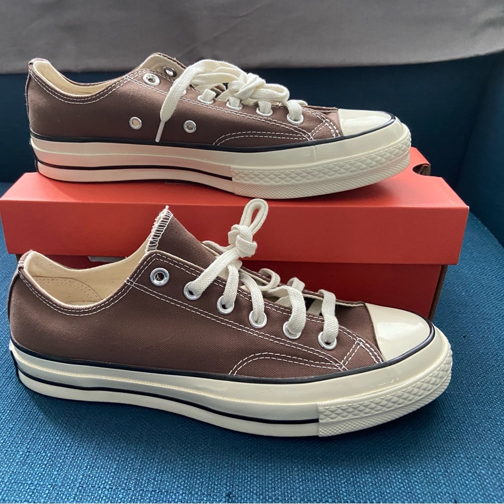 Converse* brown, chuck 70 shoes. Sz. 7.5 men, 8.5 women